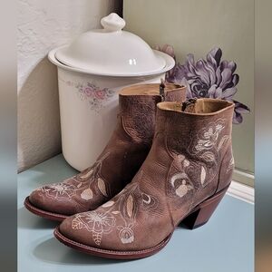 Shyanne Embroidered Leather Booties